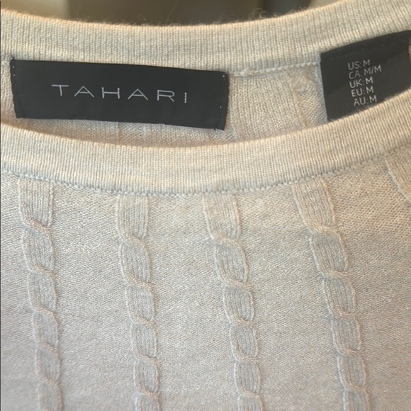 Tahari women’s dolman Sweater cream size medium - Picture 3 of 9